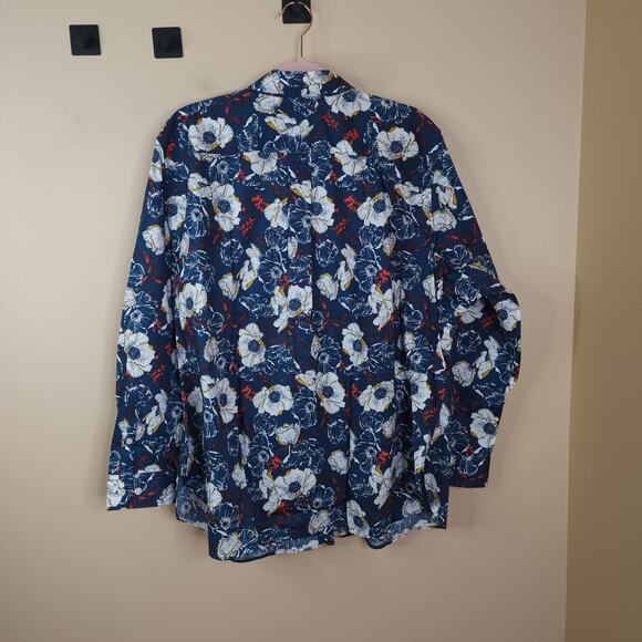 Duluth Wrinklefighter Button Up Shirt in Navy Sun Floral Plus Size 2X - Picture 5 of 8